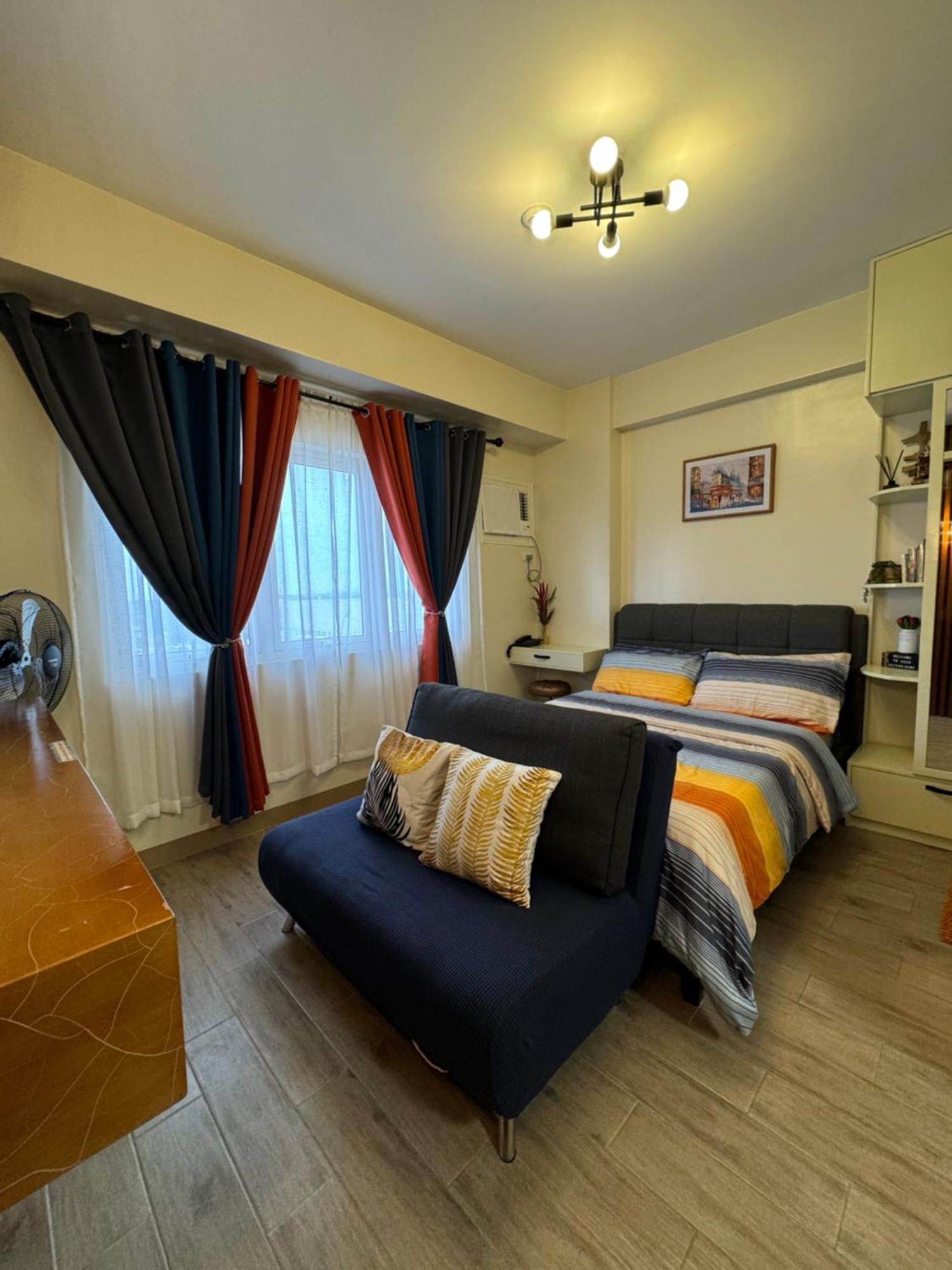 Condo Home With Fast Wifi In Bacolod City Bagian luar foto