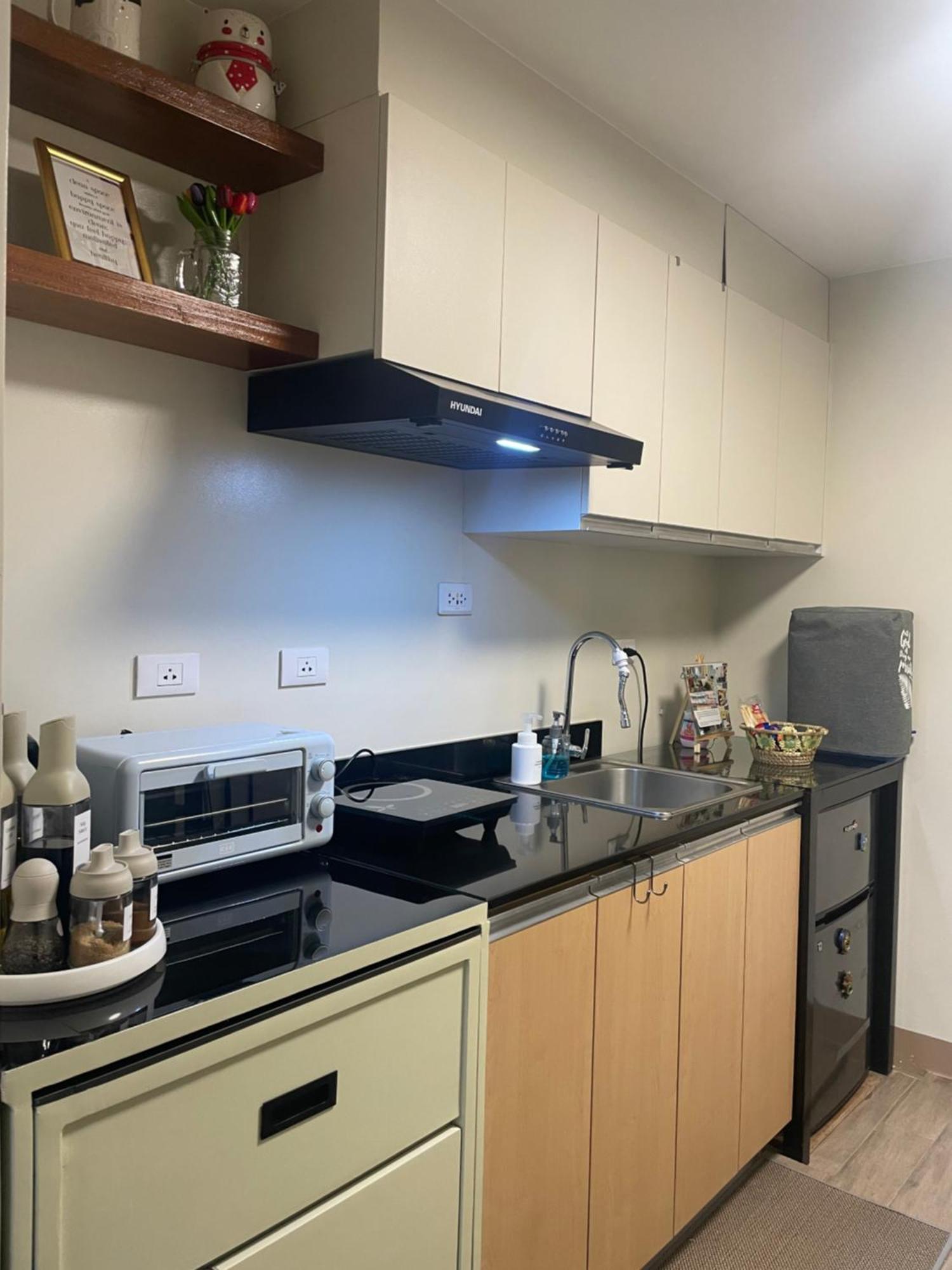 Condo Home With Fast Wifi In Bacolod City Bagian luar foto